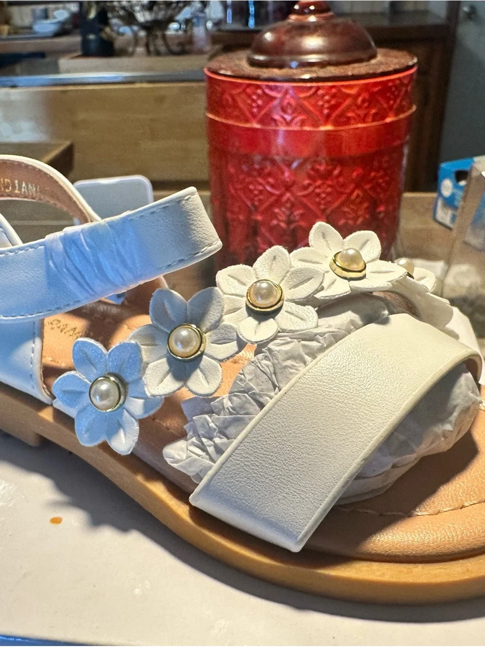 Kids White Floral Pearl Sandals